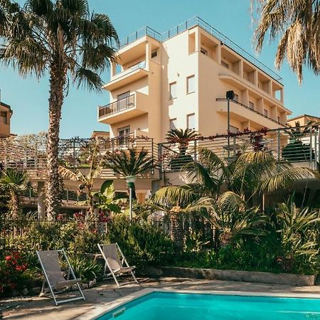 Hotel Residence La Palma Finale Ligure Eksteriør bilde