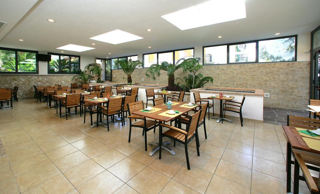 Hotel Residence La Palma Finale Ligure Eksteriør bilde